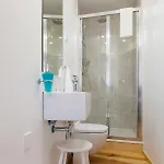 Amazing Rooftop Terrace With River And Historic View 4 Bedrooms 4 Bathrooms Ac 19th Century Building Chiado Apartmán