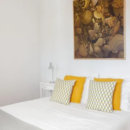 Chiado Rooftop Retreat: 19th Century Charm With River Views