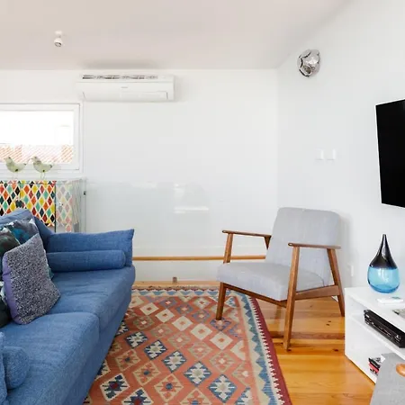 Apartman Amazing Rooftop Terrace With River And Historic View 4 Bedrooms 4 Bathrooms Ac 19th Century Building Chiado